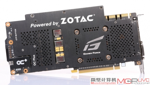 显卡配备三颗FPCAP去耦电容和数颗钽电容，为GPU提供更加纯净和稳定的电流。